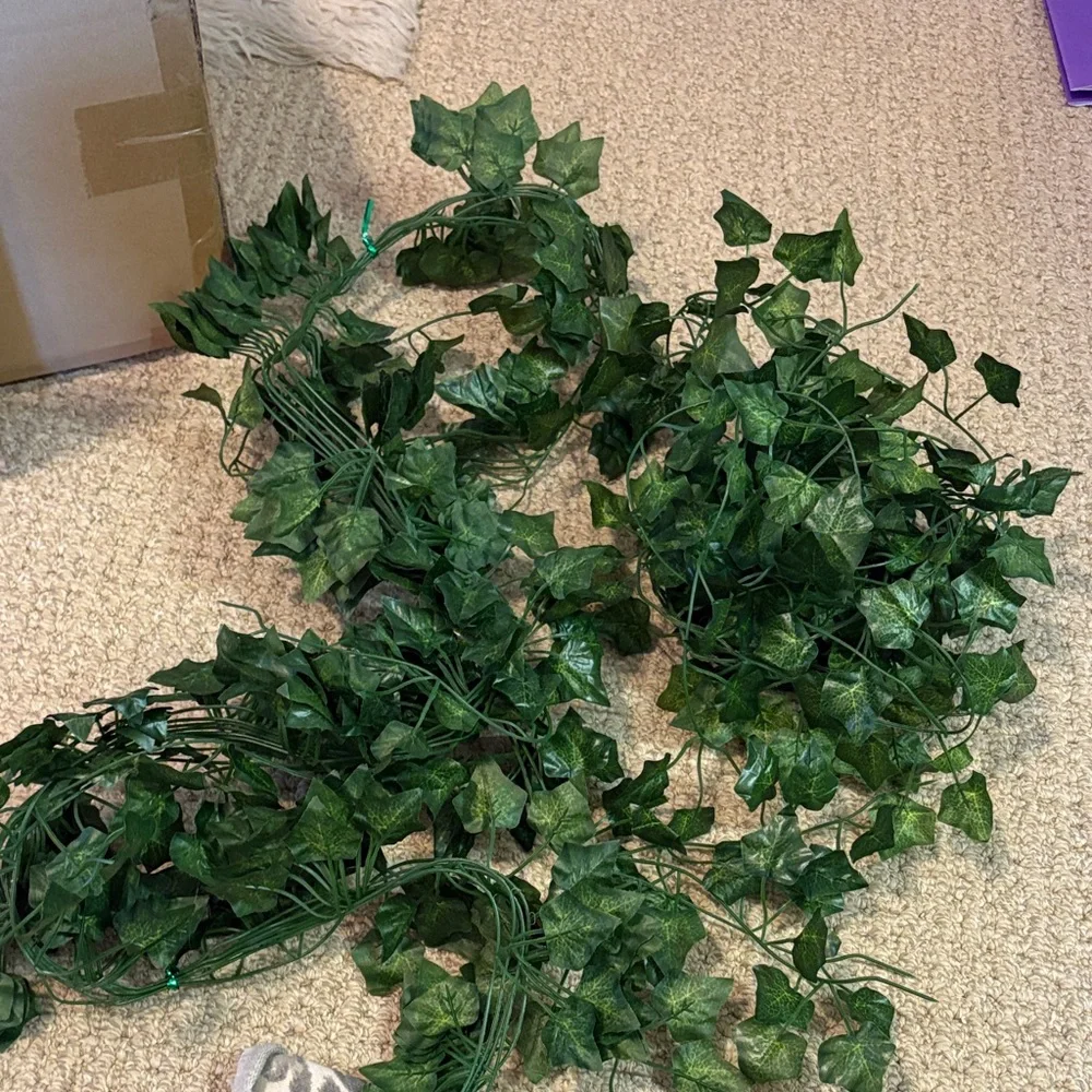 Green Artificial Ivy Garland